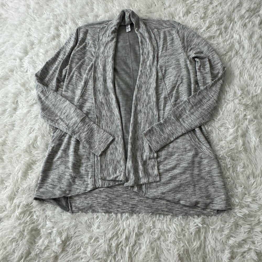 🌿Like New! ATHLETA Pranayama Wrap Cardigan XS Petite – Marl Grey - Picture 6 of 12